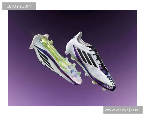 阿迪达斯F50足球鞋助你在球场上尽显风采与速度的完美结合 阿迪达斯F50足球鞋助你在球场上尽显风采与速度的完美结合